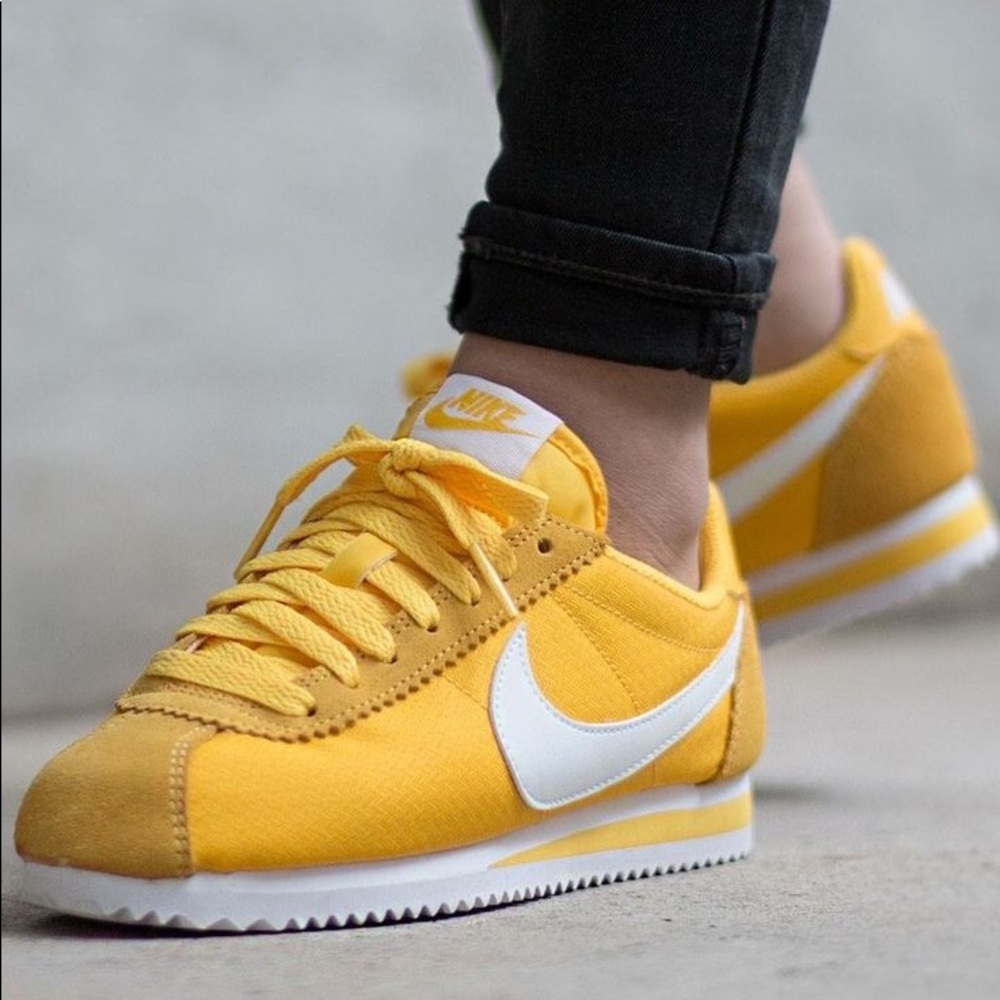 🌸 NIKE Basic Cortez Nylon Sneakers Shoes NWT